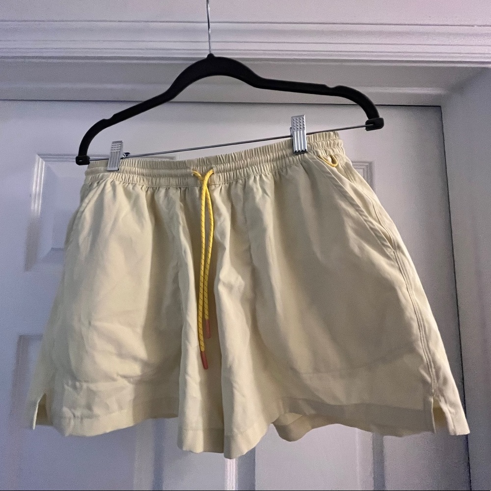 Outdoor voices solar cool shorts